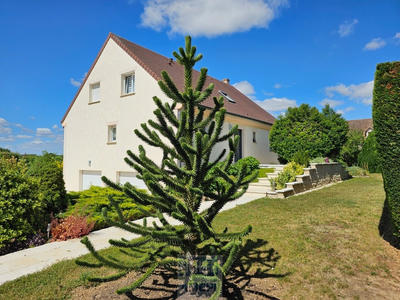 Maison - 226 m² - 8 pièces