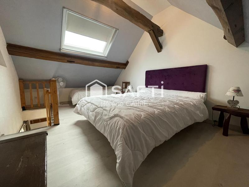 Maison - 237 m² - 11 pièces