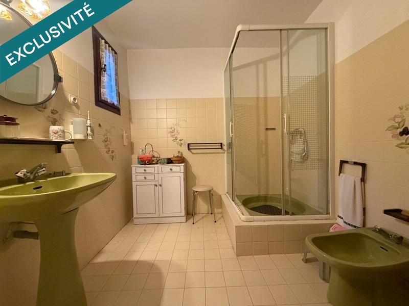 Maison - 200 m² - 5 pièces