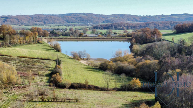 Maison - 217 m² - 6 pièces