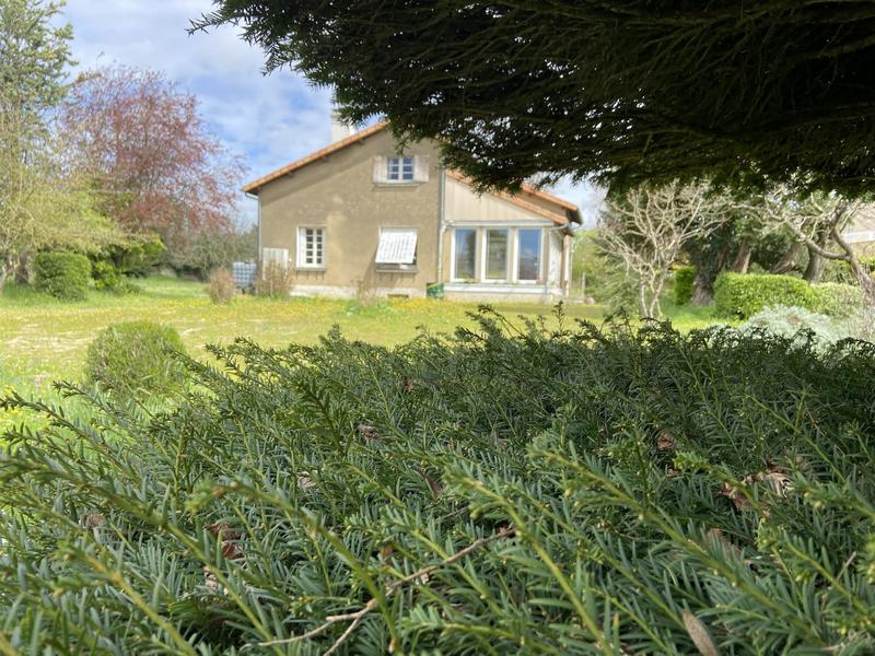 Maison - 144 m² - 6 pièces