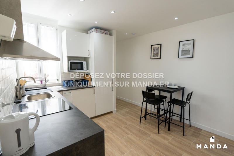 Chambre - 11 m² - 4 pièces