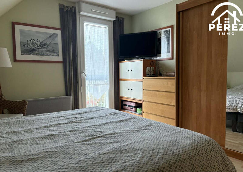 Maison - 93 m² - 5 pièces