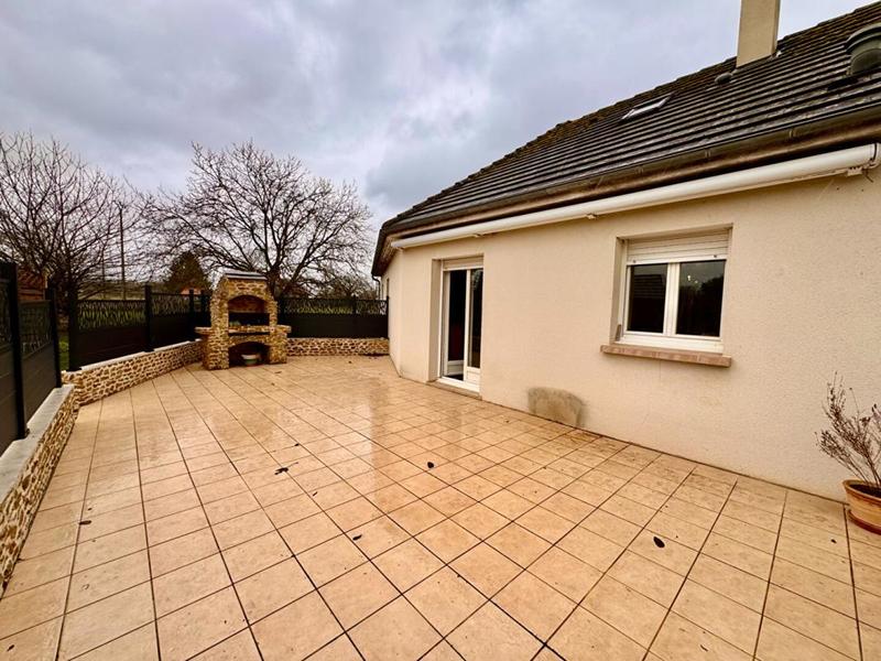 Maison - 144 m² - 6 pièces