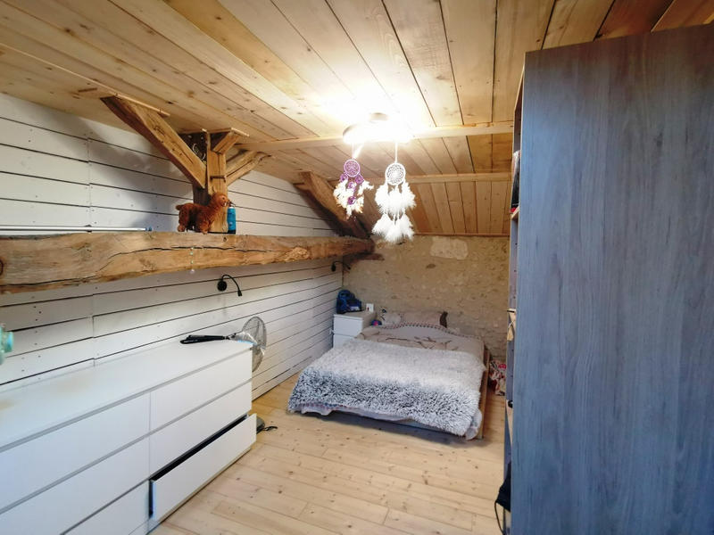 Maison - 248 m² - 10 pièces