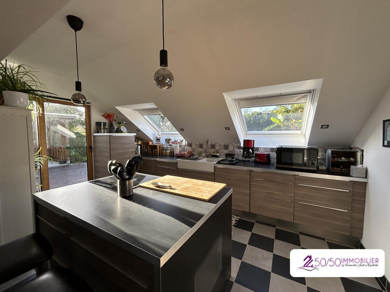 Maison - 100 m² - 4 pièces