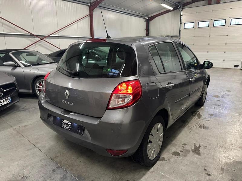Renault Clio 1.5 Dci Turbo / Expression