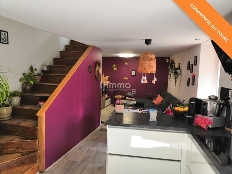 Maison de bourg - 96 m² - 5 pièces