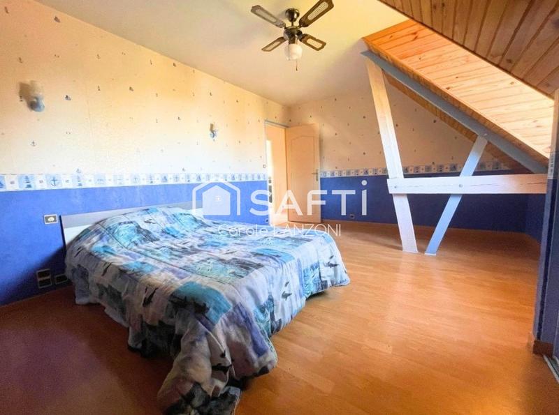 Maison - 138 m² - 7 pièces