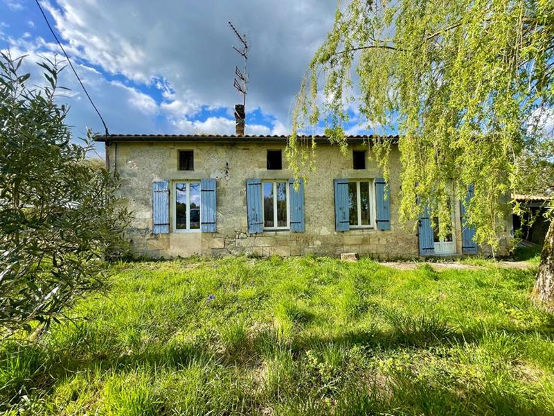 Maison - 162 m² - 9 pièces