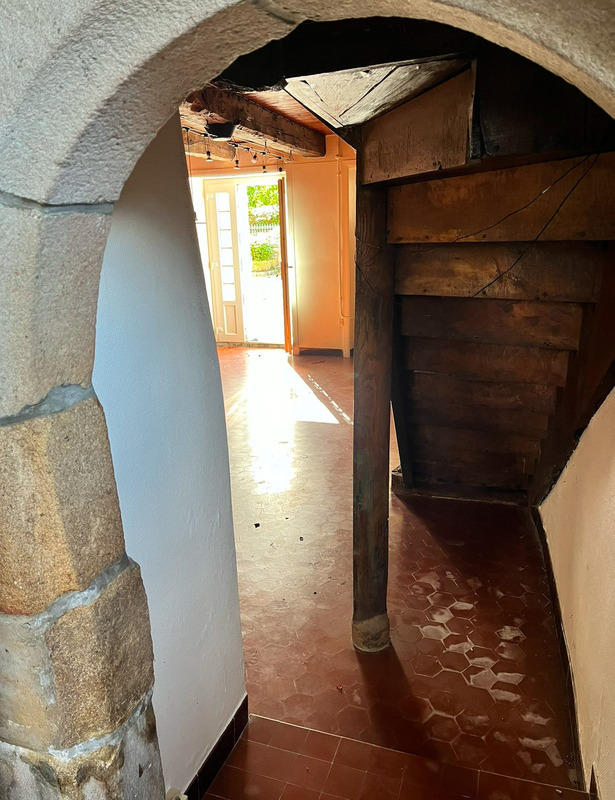 Maison en pierre - 290 m² - 9 pièces