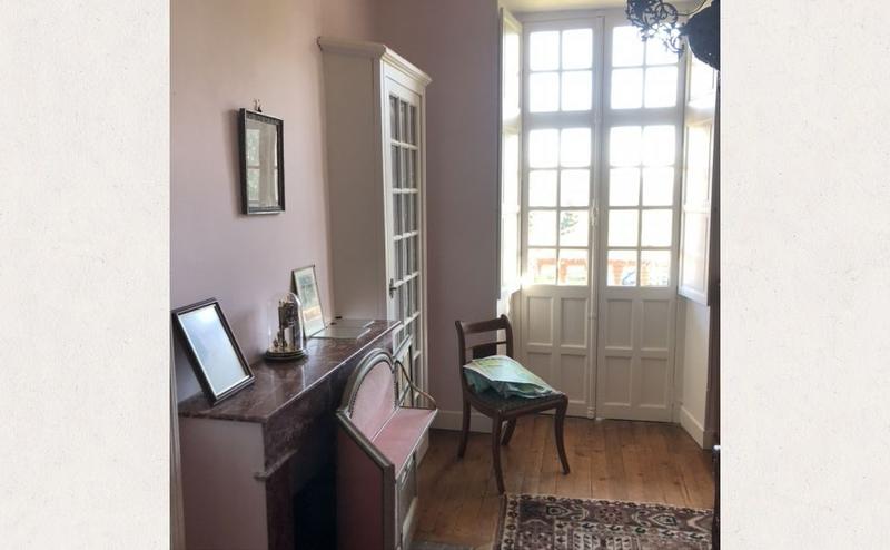 Maison - 355 m² - 15 pièces