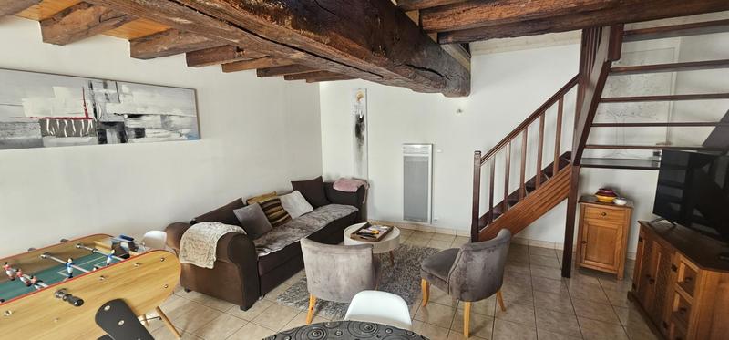 Maison - 1 m² - 1 pièce