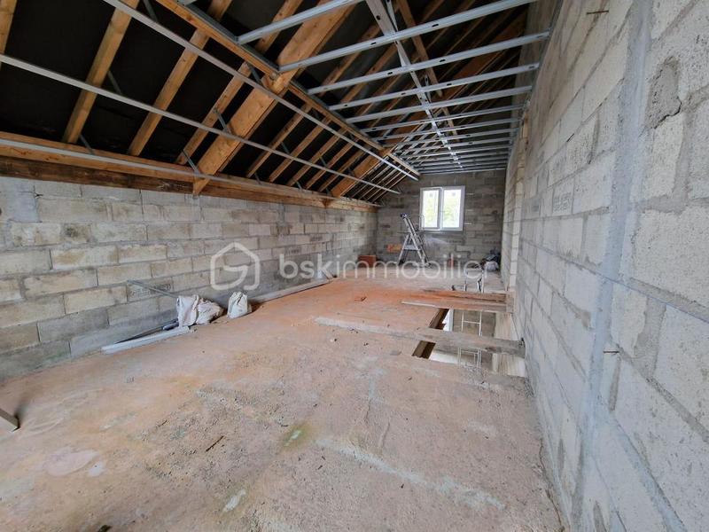 Maison jumelée - 114 m² - 6 pièces