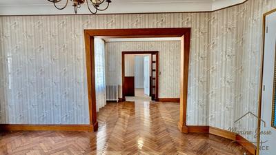 Maison - 97 m² - 3 pièces