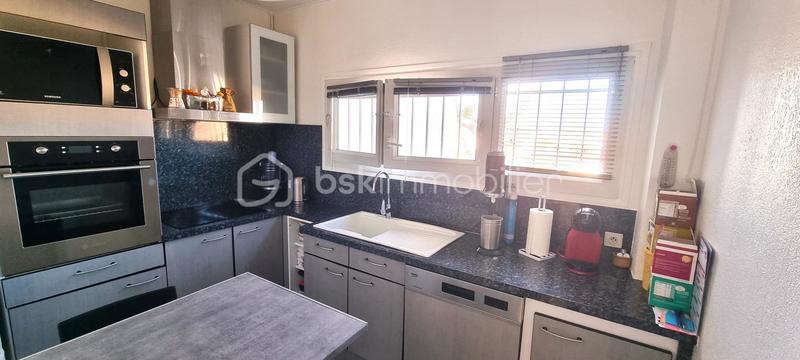 Duplex - 77 m² - 4 pièces