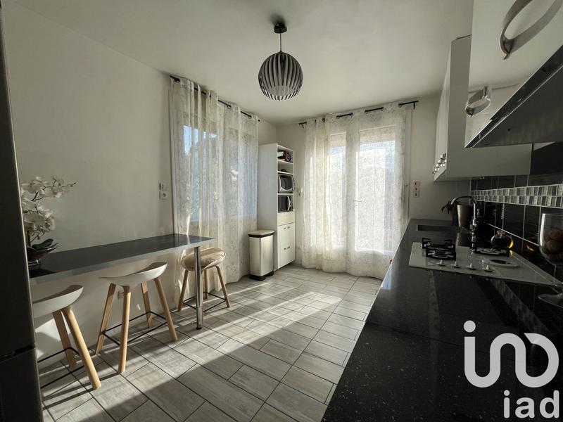 Maison - 144 m² - 7 pièces