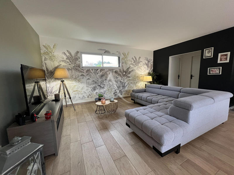 Maison - 161 m² - 6 pièces