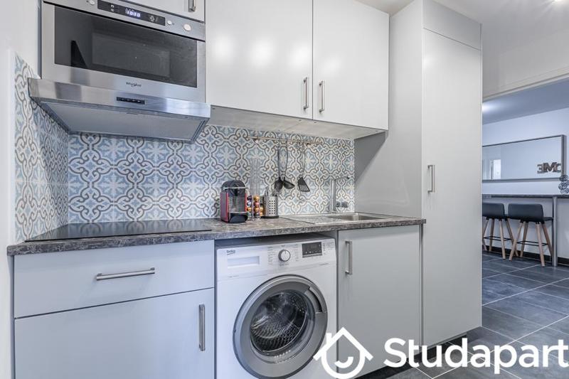 Chambre - 13 m² - 1 pièce