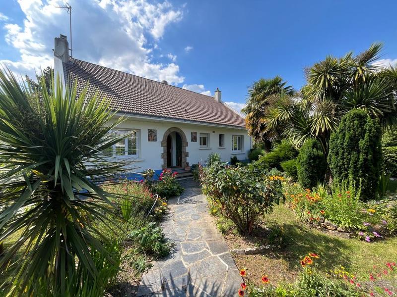 Maison - 138 m² - 5 pièces