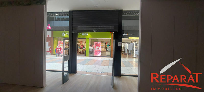 Local commercial - 187 m²