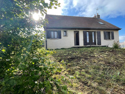 Maison - 92 m² - 4 pièces