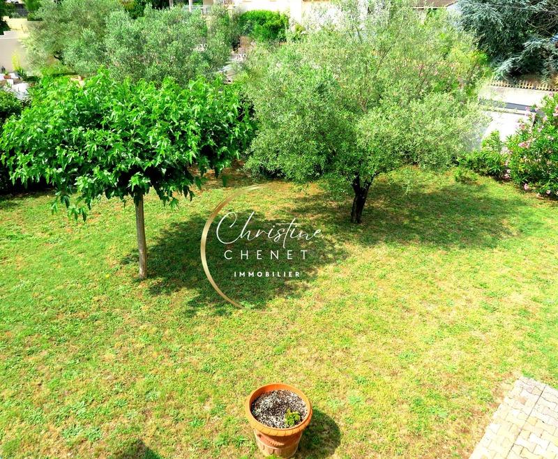 Maison - 190 m² - 7 pièces