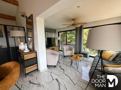 Villa - 93 m² - 6 pièces