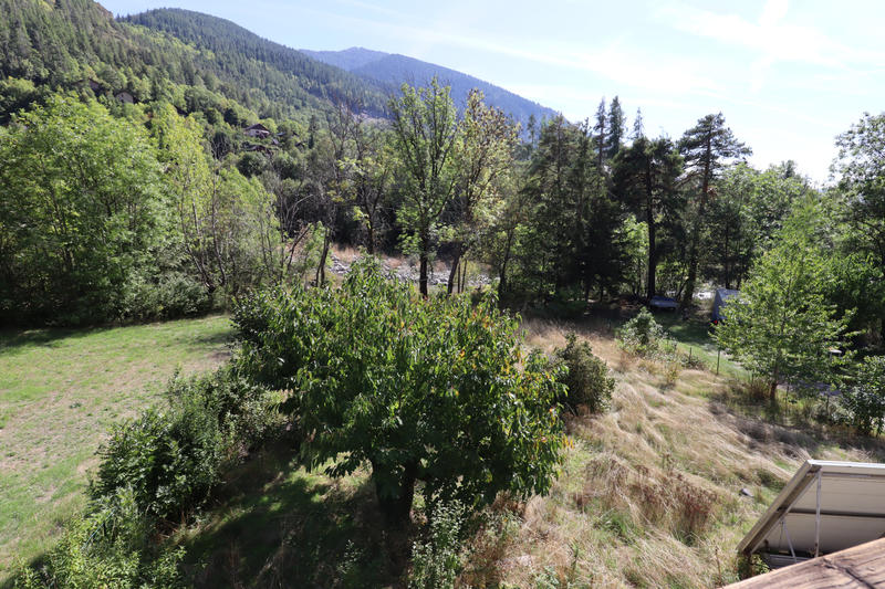 Maison - 228 m² - 9 pièces