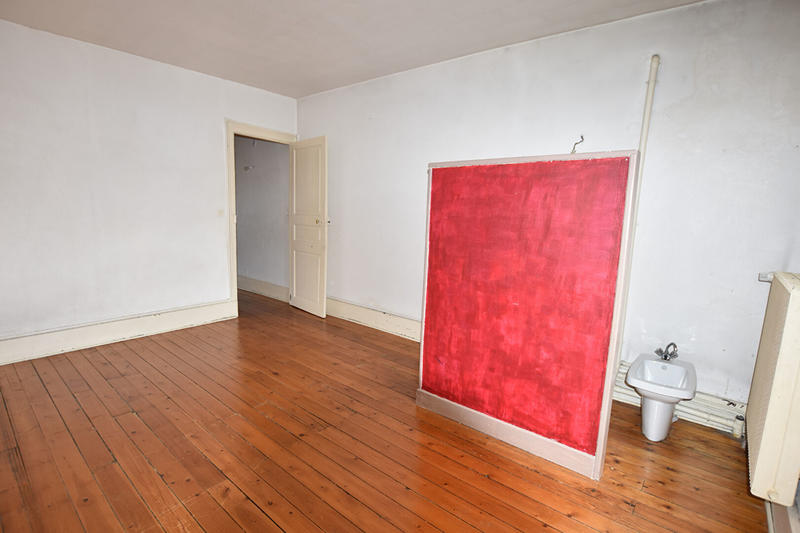 Appartement - 105 m² - 5 pièces