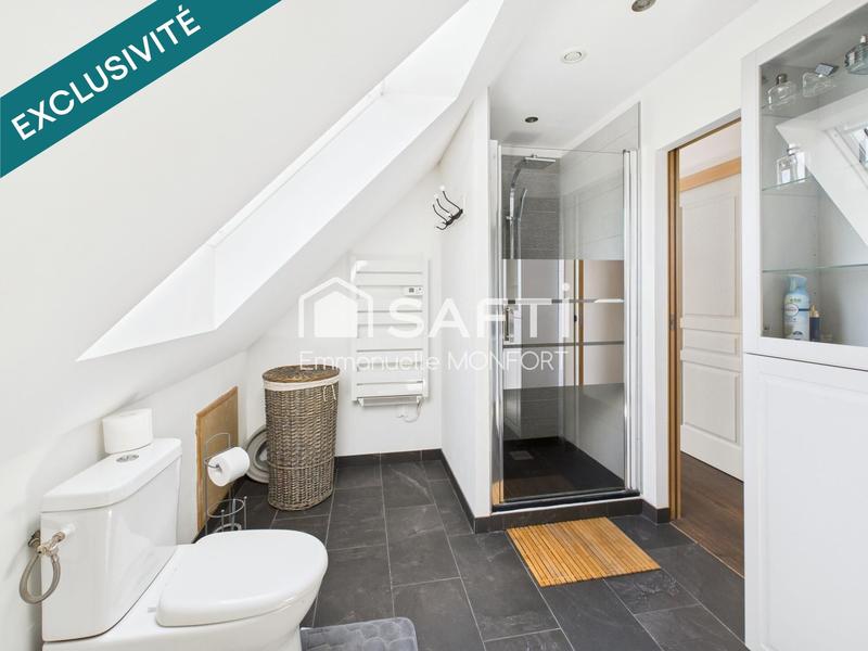 Maison - 138 m² - 7 pièces