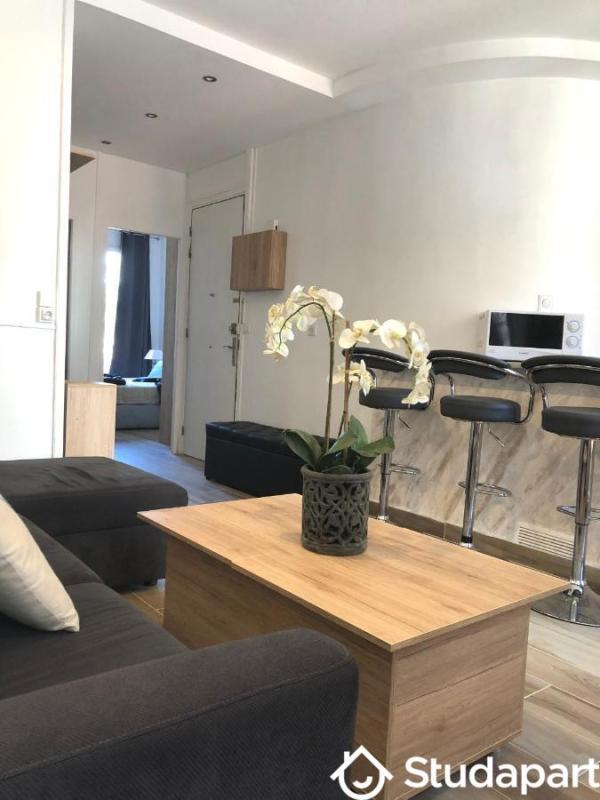 Chambre - 14 m² - 1 pièce