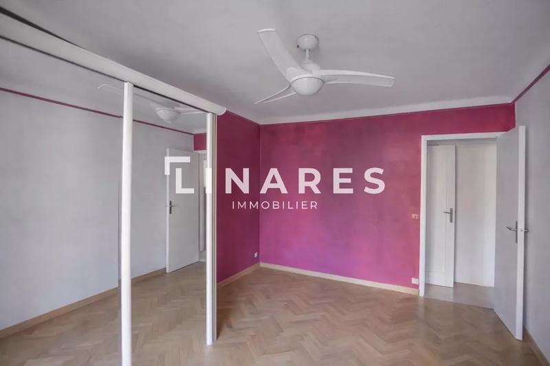 Appartement - 102 m² - 4 pièces