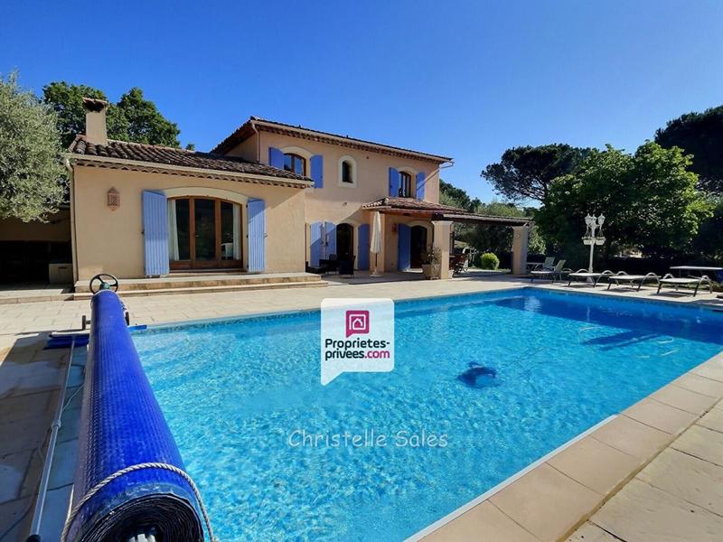 Maison - 190 m² - 8 pièces