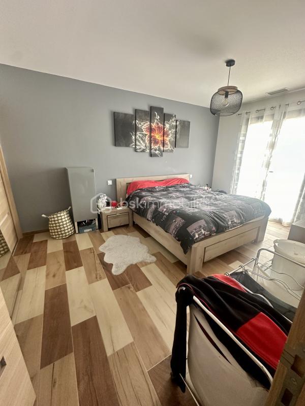 Maison - 248 m² - 11 pièces