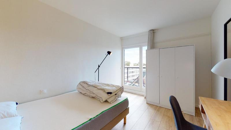 Appartement - 153 m² - 7 pièces