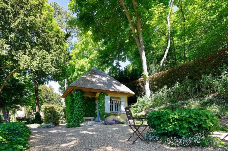 Manoir - 735 m² - 12 pièces