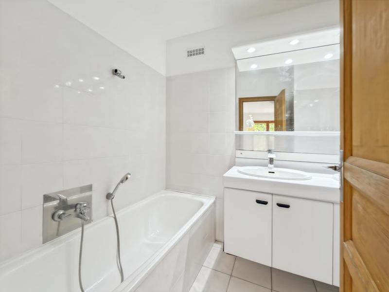 Maison - 144 m² - 5 pièces