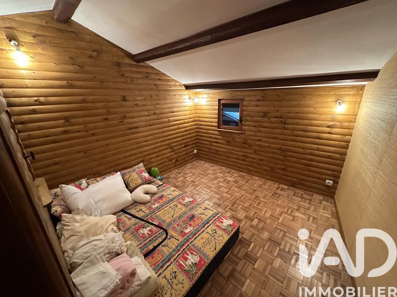 Maison de village - 216 m² - 7 pièces