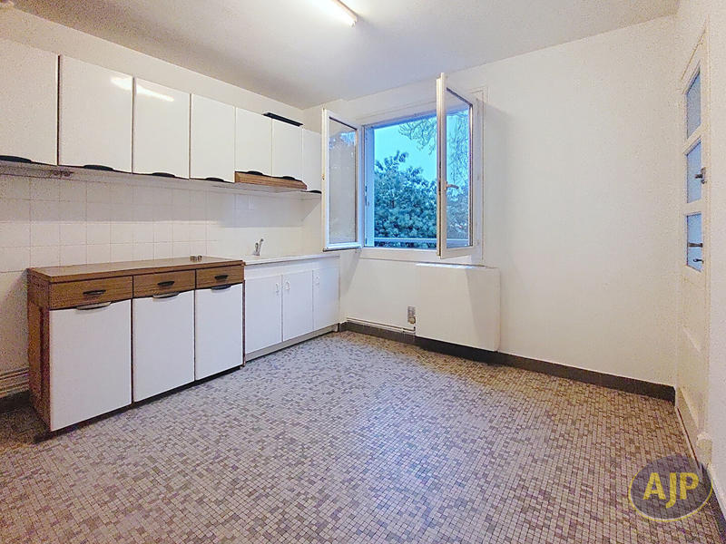 Appartement - 91 m² - 4 pièces