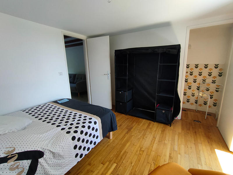 Maison - 80 m² - 5 pièces