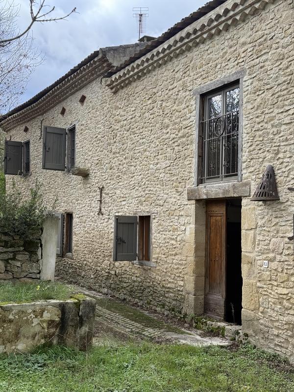 Maison - 258 m² - 6 pièces