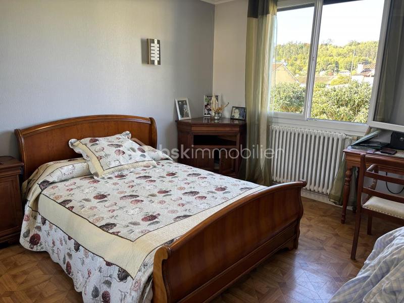 Maison traditionnelle - 135 m² - 4 pièces