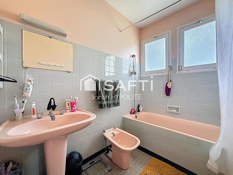 Maison - 167 m² - 6 pièces