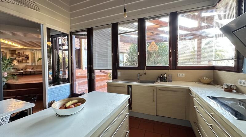 Maison d'architecte - 188 m² - 7 pièces