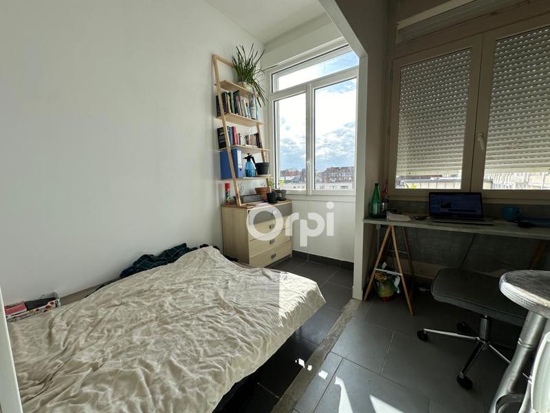 Studio - 129 m² - 7 pièces