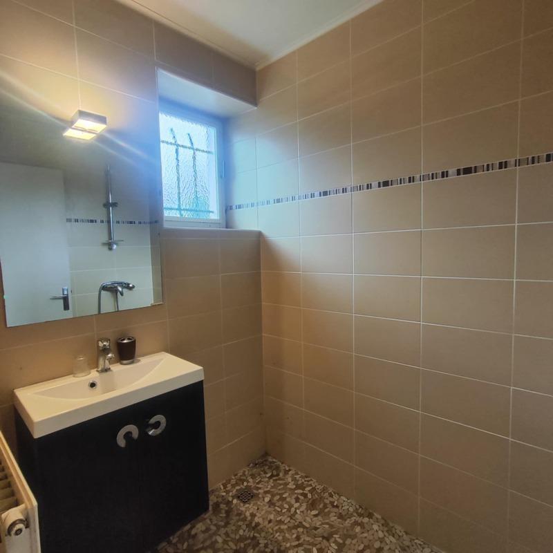 Maison - 65 m² - 5 pièces