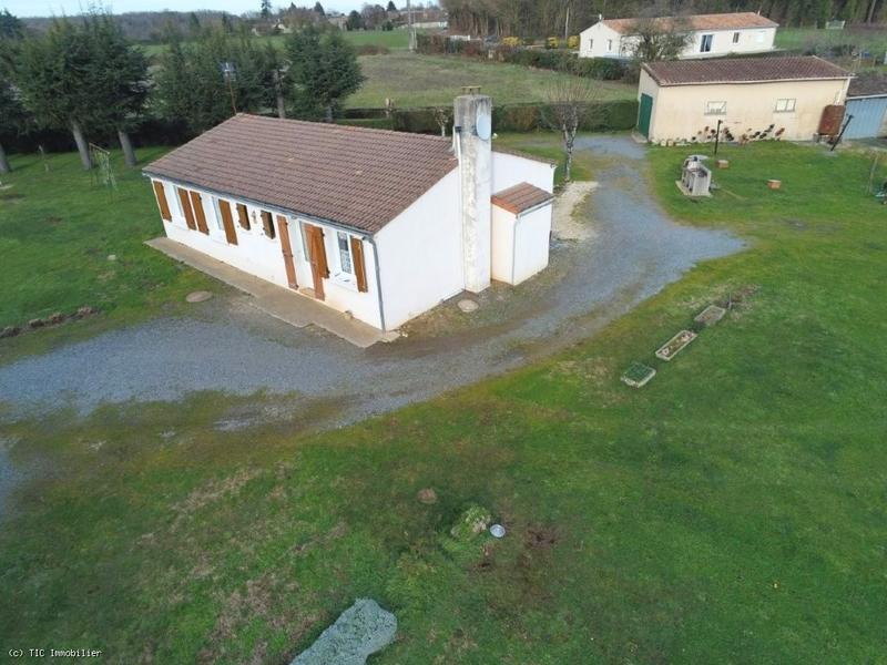 Maison de village - 89 m² - 4 pièces