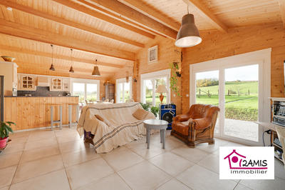 Maison - 117 m² - 5 pièces