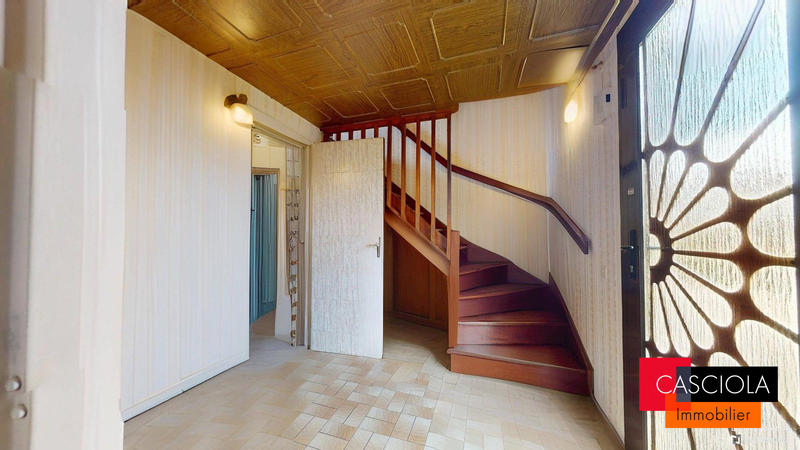 Maison - 115 m² - 5 pièces